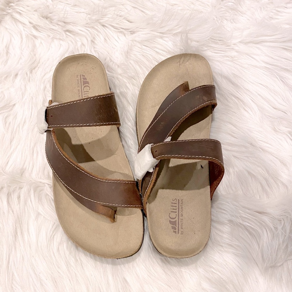Cliffs sandals